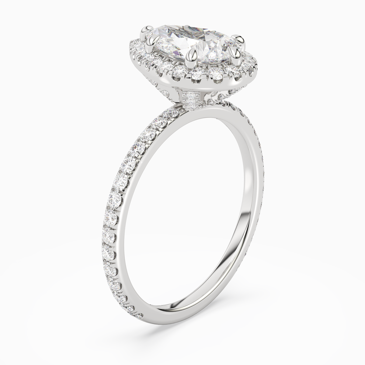 Pear Scalloped Halo Pavé in 18K White Gold angled