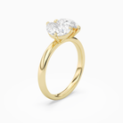 Pear & Pear Clean Toi Et Moi in 18K Yellow Gold angled