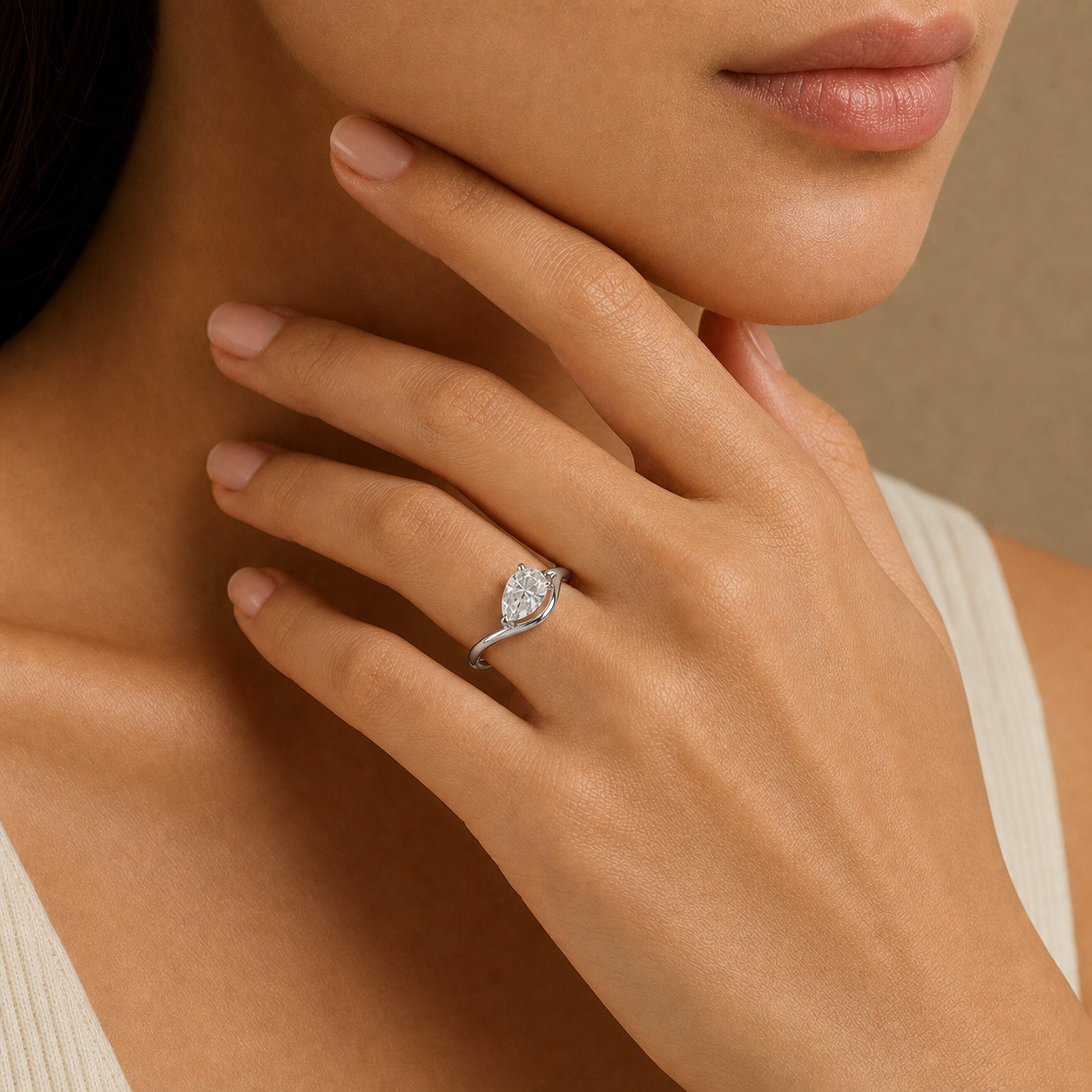 Oval V-Frame Solitaire in 18K White Gold wearing