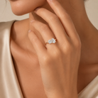 Princess & Pear Clean Toi Et Moi in 18K White Gold wearing