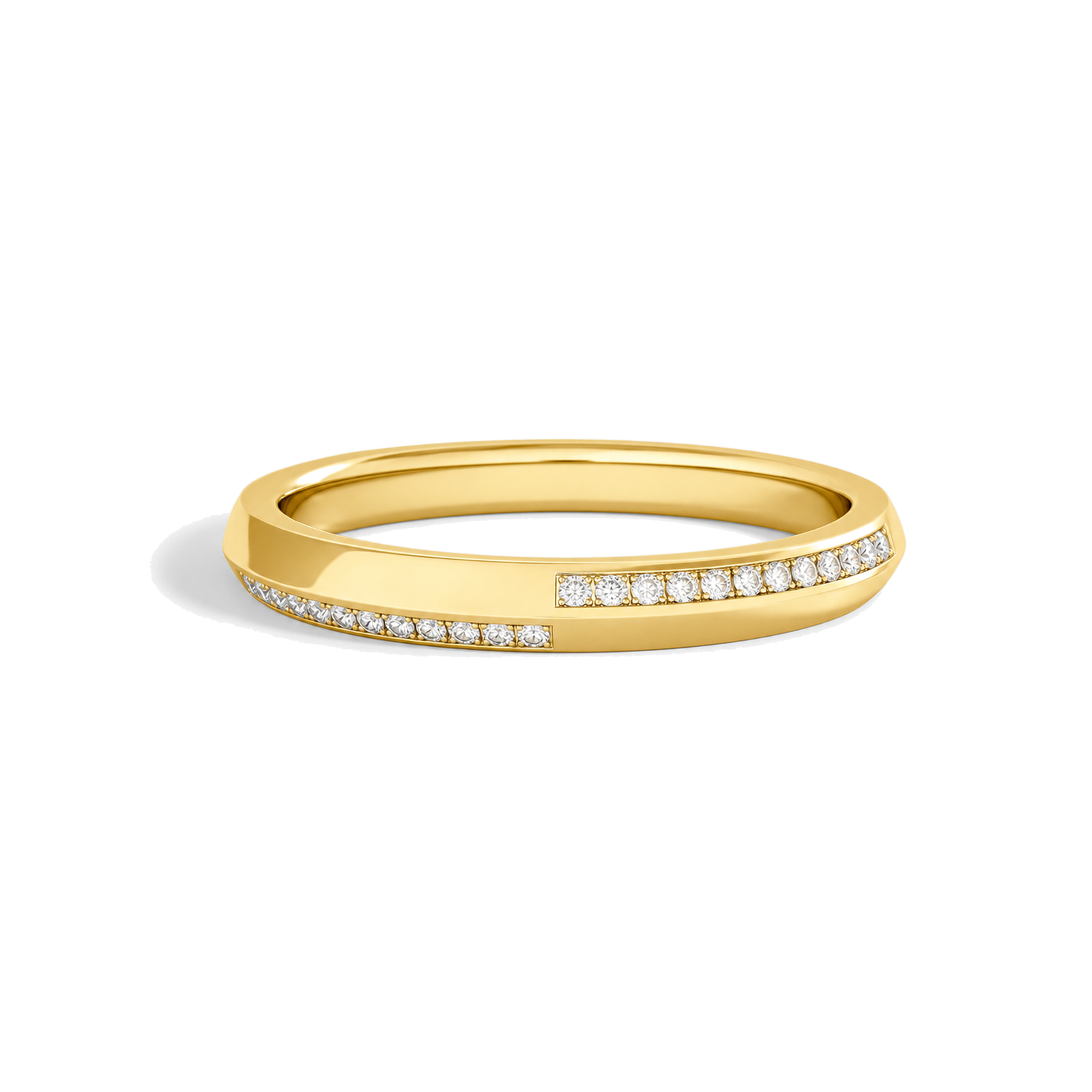 Saskia Knife Edge Lab Grown Diamond Wedding Band in 18K Yellow Gold